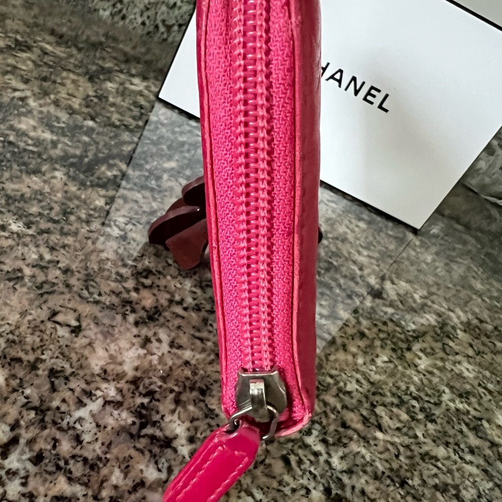 Chanel Pink Camilla Leather Wallet - Picture 6 of 12